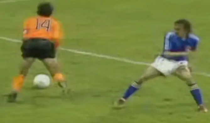 cruyff turn